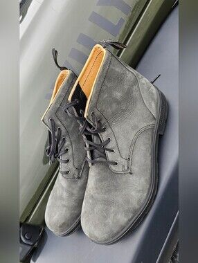 Like New Blundstone 2530 Originals Lace Up Tall Boots Steel Grey Suede